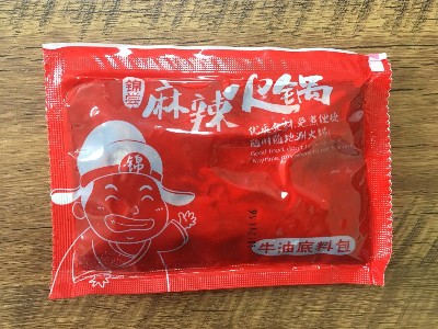 羊骨魚片火鍋，牛油火鍋底料之精品